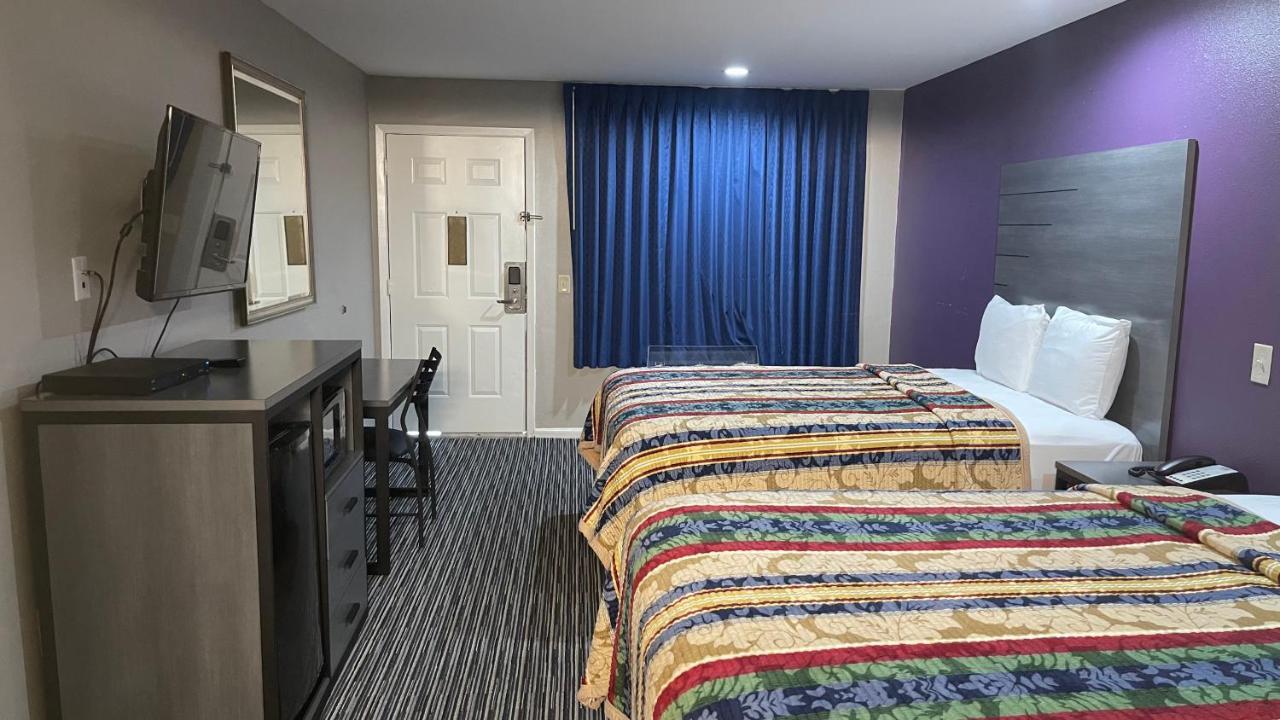 Executive Inn And Suites Houston Exterior photo